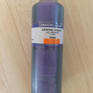 A 500ml shatter-resistant bottle of high-quality Crystal Violet stain from Greengold Lab Supplies for professional microbiological staining procedures.