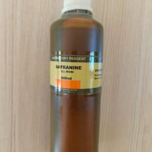 A 500ml shatter-resistant amber bottle of high-purity Safranine counterstain from Greengold Lab Supplies